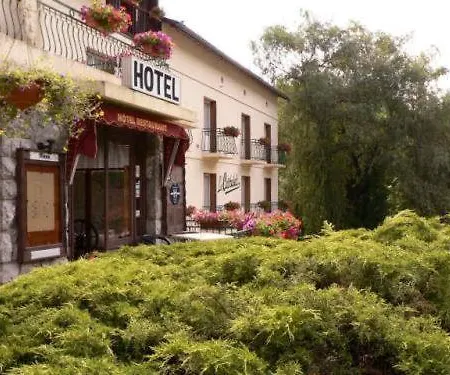 Le Castelet Otel Ax-les-Thermes