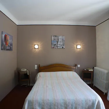 Le Castelet 2* Ax-les-Thermes