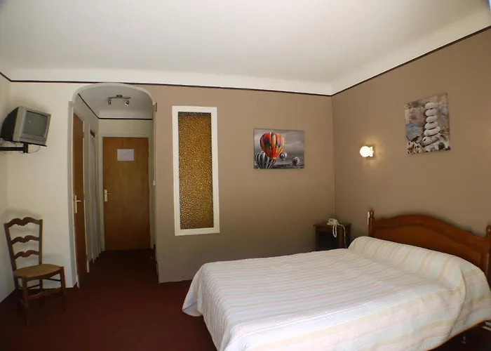 Hotel Le Castelet 2*